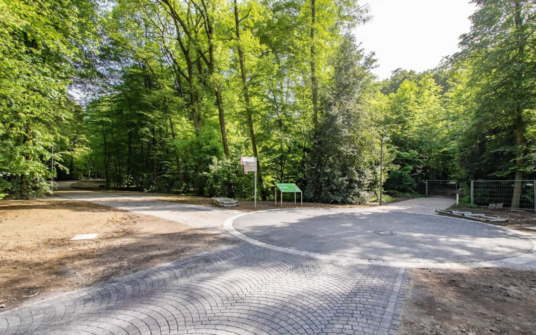 Neuer Fitnessplatz im Wittringer Wald eröffnet